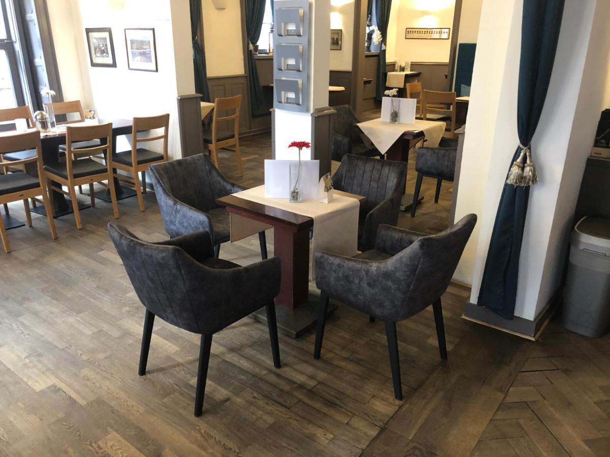 Cafe & Hotel Knoesel Гайдельберг Екстер'єр фото